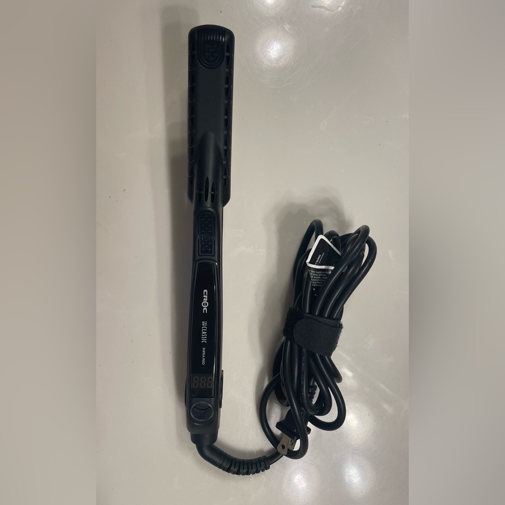 Croc The New Classic Infrared Flat Iron